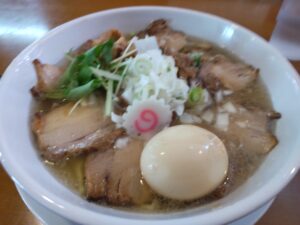 山塩チャーシュー麺