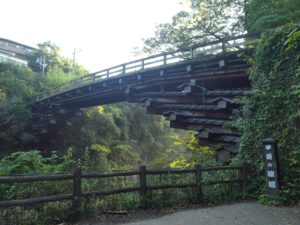 猿橋の橋脚