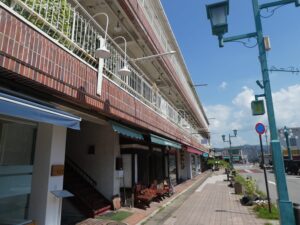 商店街アパート