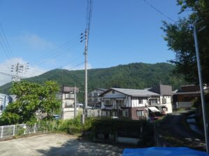村の朝